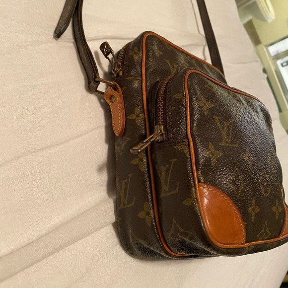 Louis Vuitton satchel - Picture 6 of 8